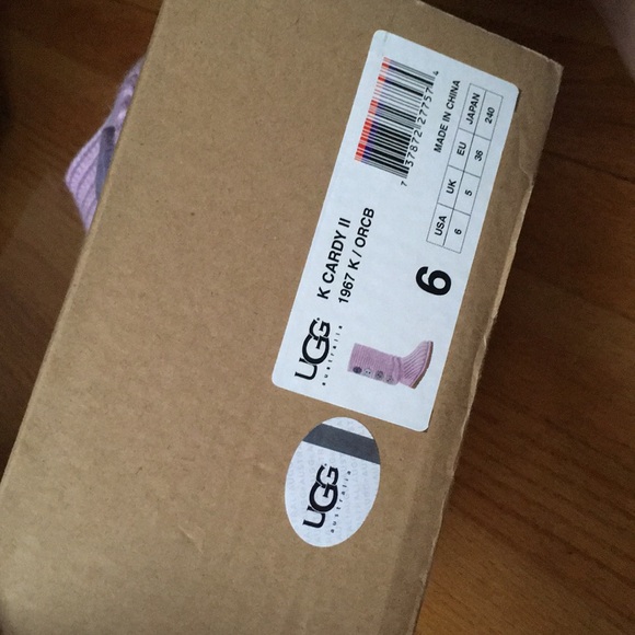 Selling classic cardy boot in pink💕 - Picture 3 of 4